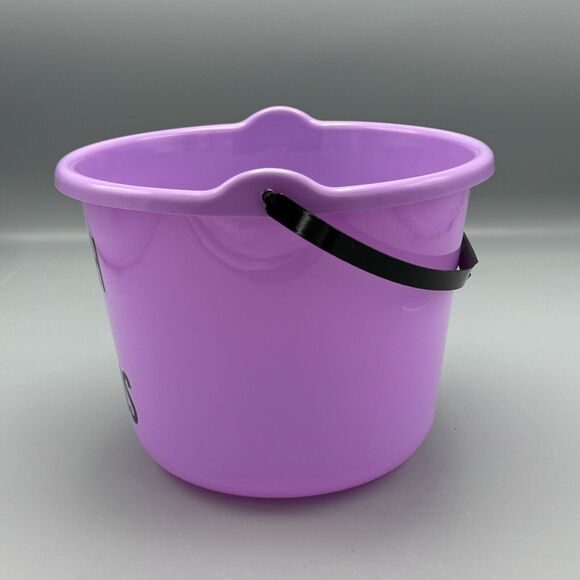 NEW Halloween Lucky Star Plastic Trick or Treat Candy Bucket  Witch and Famous - Picture 4 of 8